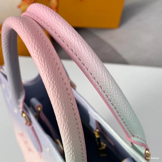 Cheap VUITTON ONTHEGO MM LOUIS 0726